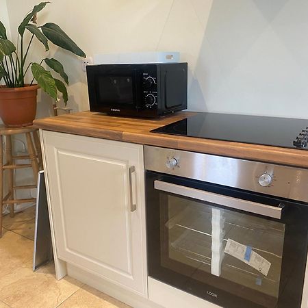 Luxury Country Escape Apartamento Ennis Exterior foto