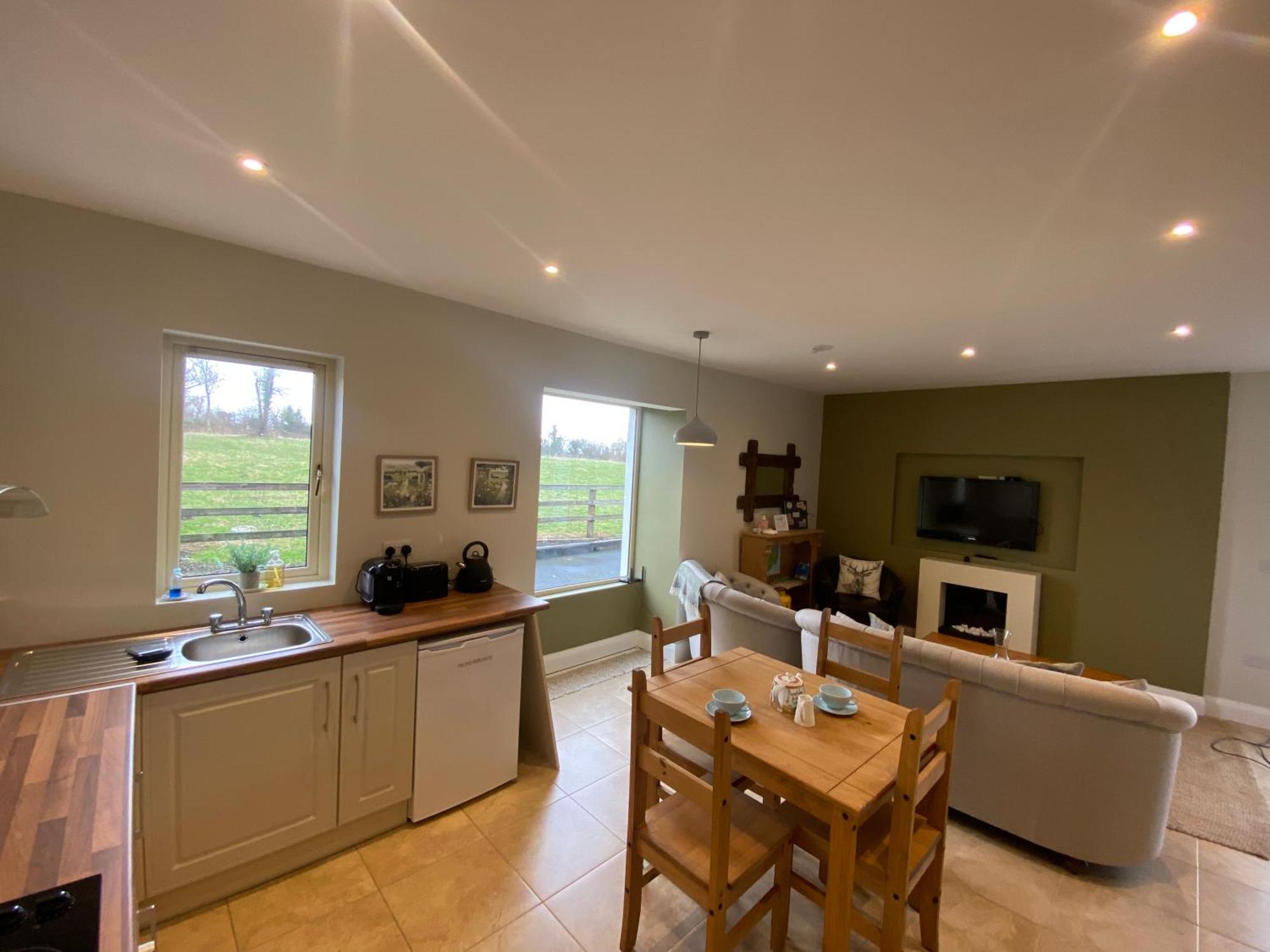 Luxury Country Escape Apartamento Ennis Exterior foto